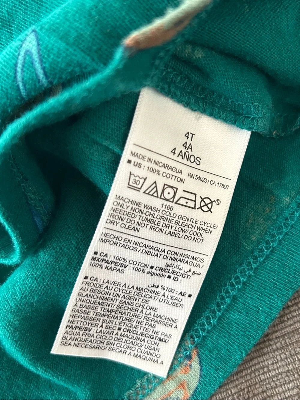 5/$20 Old Navy Planet Shirt Long sleeve 4T